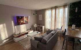 superbe duplex avec parking gratuit